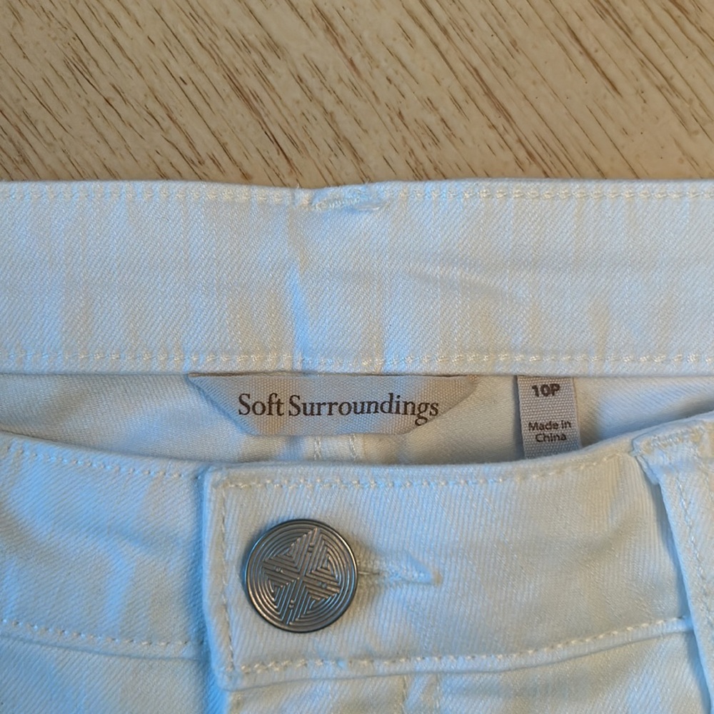 Soft Surroundings White Jeans with Pearl, Rhinestone & Lace Hem (10P) - Picture 10 of 13